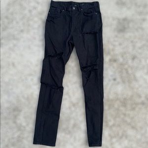 Black H&M skinny jeans